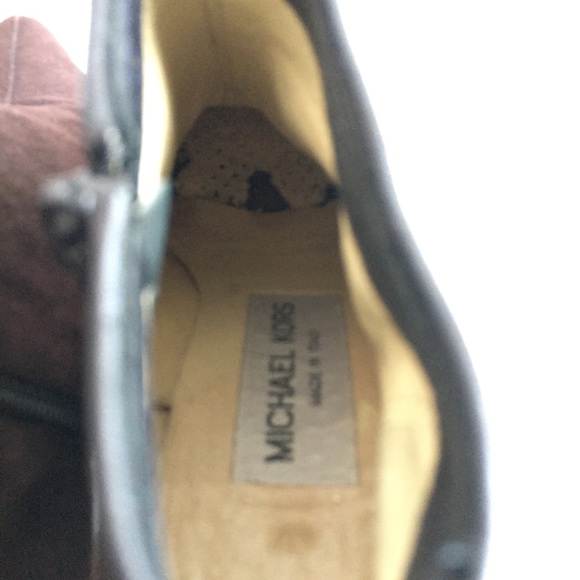 Vintage Made in Italy Michael Kors brown suede ankle boots - AS IS - size 5 - Picture 5 of 7